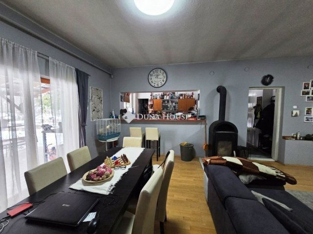 Eladó családi ház, Érden 98 M Ft, 3+2 szobás