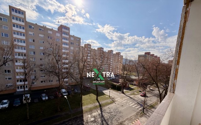 Eladó panellakás, Kazincbarcikán 27.9 M Ft, 1+1 szobás