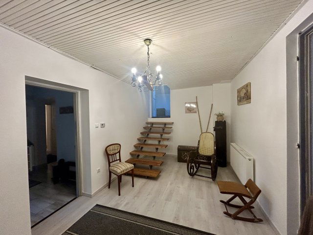 Eladó családi ház, Nyíregyházán 79 M Ft, 5 szobás