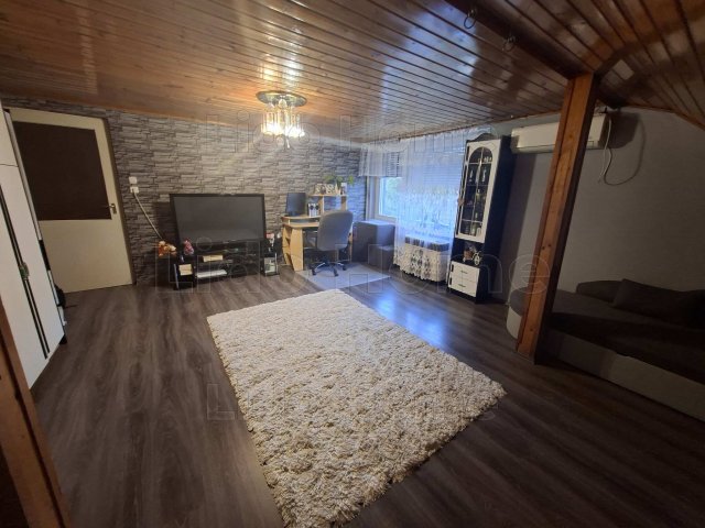 Eladó családi ház, Abában 75.999 M Ft, 5 szobás