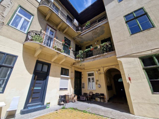 Eladó téglalakás, Budapesten, VII. kerületben 94.9 M Ft