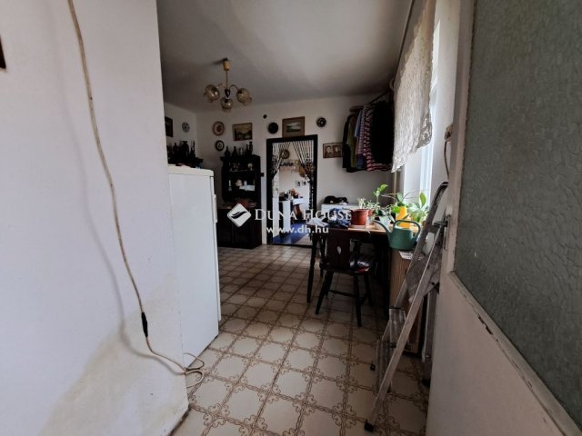 Eladó családi ház, Sárbogárdon 26.125 M Ft, 4 szobás