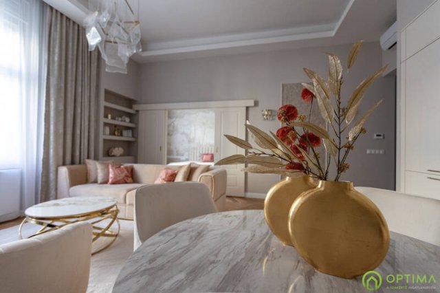 Eladó téglalakás, Budapesten, V. kerületben 249.9 M Ft, 3 szobás