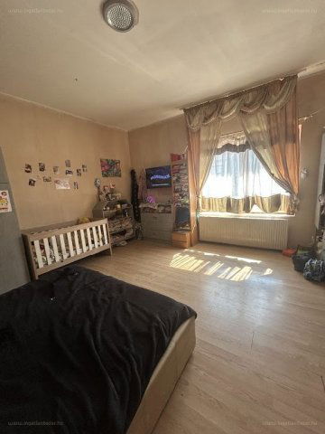 Eladó családi ház, Bágyogszováton 39.99 M Ft, 2 szobás