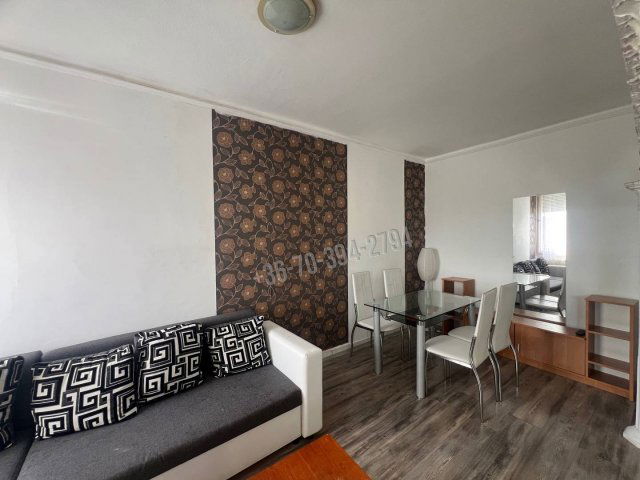 Eladó téglalakás, Tatabányán 34.99 M Ft, 2 szobás