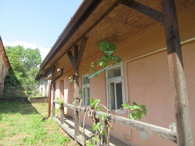 Eladó családi ház, Göncön 11.9 M Ft, 3 szobás