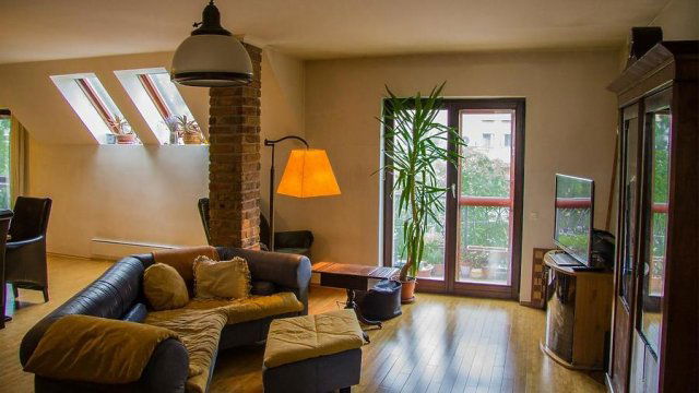 Eladó téglalakás, Budapesten, XIV. kerületben, Stefánia úton