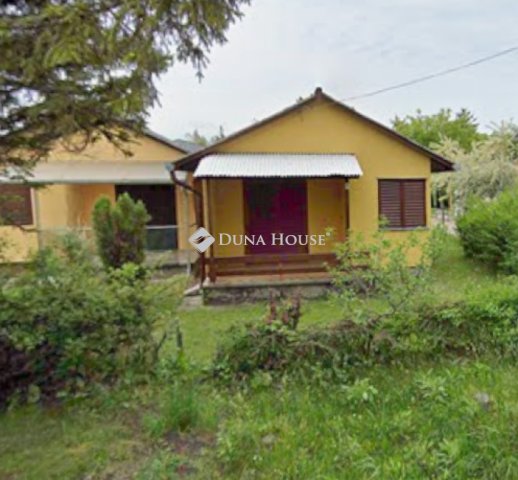 Eladó ikerház, Balatonkeresztúron, Kanizsai utcában 32.9 M Ft