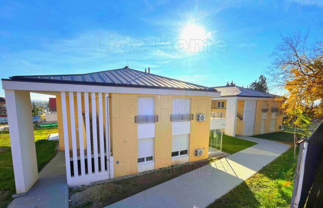 Eladó téglalakás, Balatonbogláron 58.9 M Ft, 2 szobás