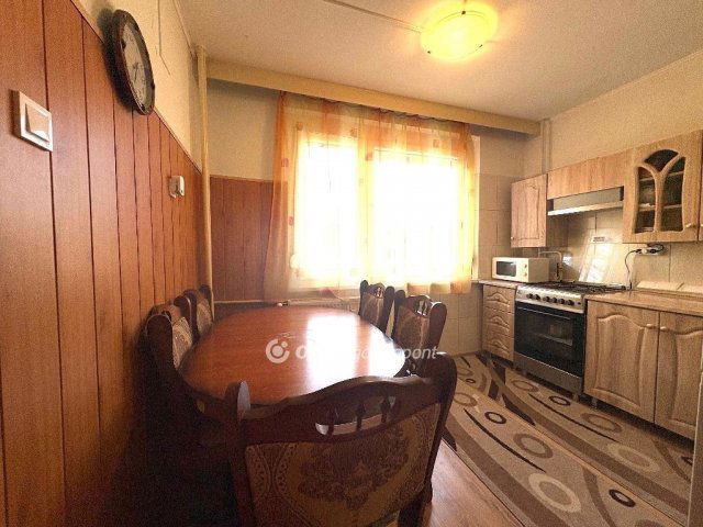 Eladó panellakás, Miskolcon 29.5 M Ft, 2 szobás