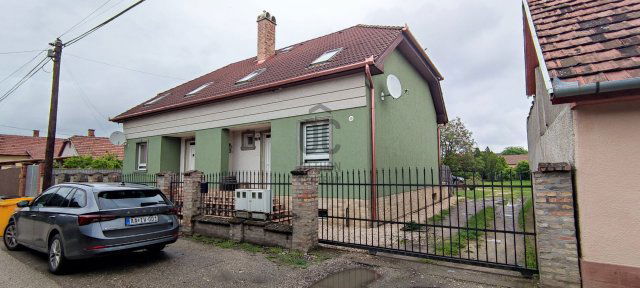 Eladó téglalakás, Nagykőrösön 45 M Ft, 4 szobás