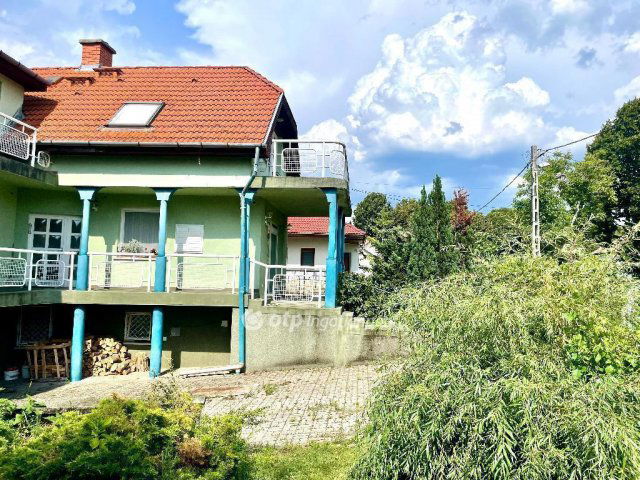 Eladó téglalakás, Budapesten, XVII. kerületben 99.9 M Ft