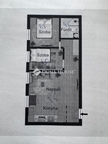 Eladó téglalakás, Pécsett 64.9 M Ft, 3 szobás