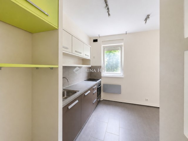 Eladó téglalakás, Budapesten, II. kerületben 72 M Ft, 1 szobás