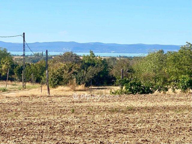 Eladó telek, Balatonendréden 10 M Ft / költözzbe.hu