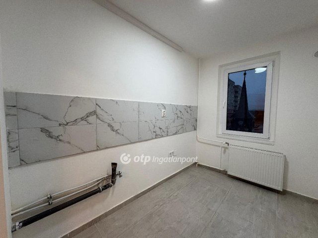 Eladó panellakás, Budapesten, IV. kerületben 95.9 M Ft