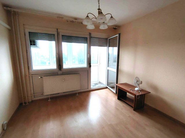 Kiadó panellakás, albérlet, Székesfehérvárott 150 E Ft / hó