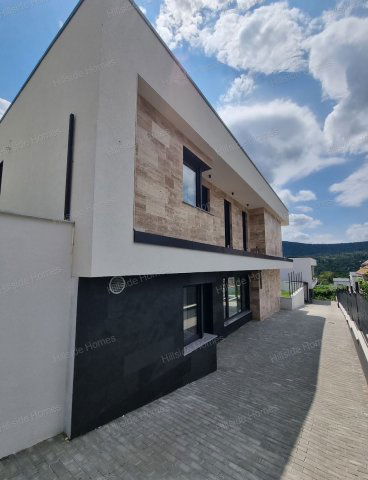 Eladó családi ház, Budapesten, III. kerületben 249 M Ft