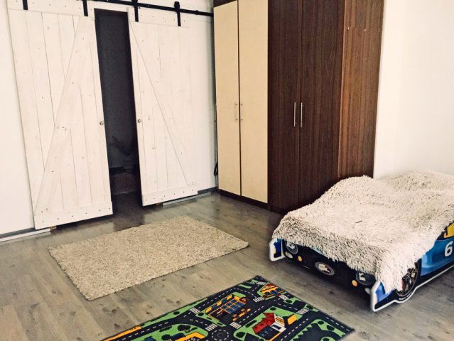 Kiadó téglalakás, albérlet, Pomázon 200 E Ft / hó, 2 szobás