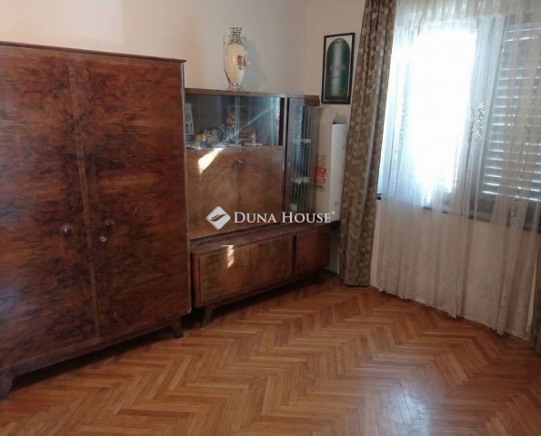 Eladó családi ház, Zalaegerszegen 29 M Ft, 2 szobás