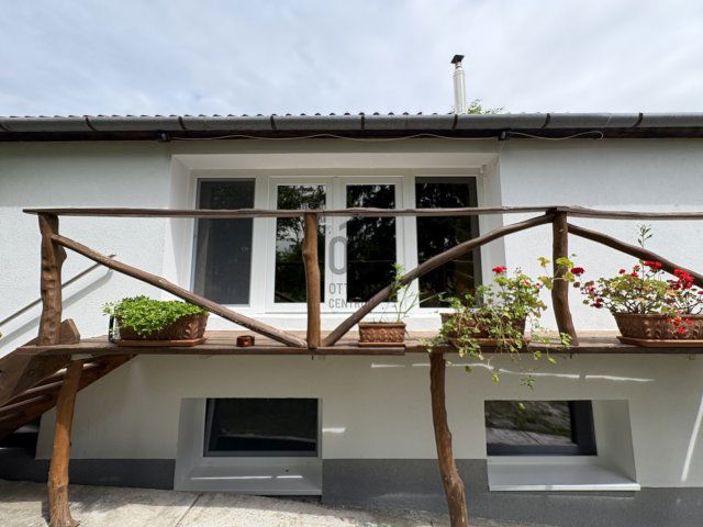 Eladó családi ház, Hévízen 62.5 M Ft, 4 szobás