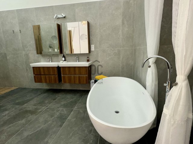 Eladó téglalakás, Budapesten, V. kerületben 259 M Ft, 3 szobás