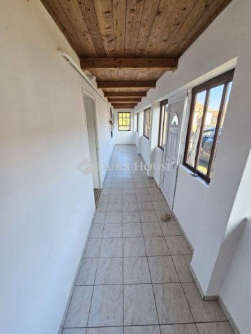 Eladó családi ház, Tiszaderzsen 11.49 M Ft, 4 szobás