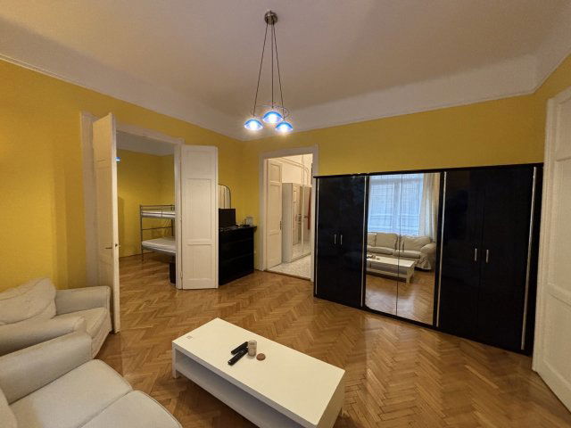 Eladó téglalakás, Budapesten, VII. kerületben, Dohány utcában