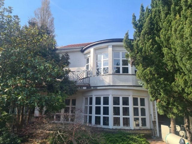 Kiadó családi ház, albérlet, Budapesten, XII. kerületben