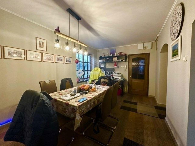 Eladó családi ház, Budapesten, XVI. kerületben 260 M Ft