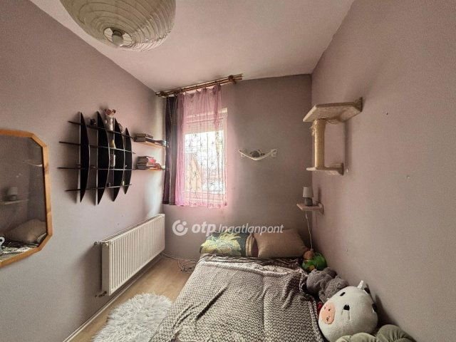 Eladó téglalakás, Tégláson 46 M Ft, 2 szobás