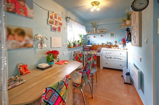 Eladó családi ház, Budakeszin 71.573 M Ft, 3 szobás