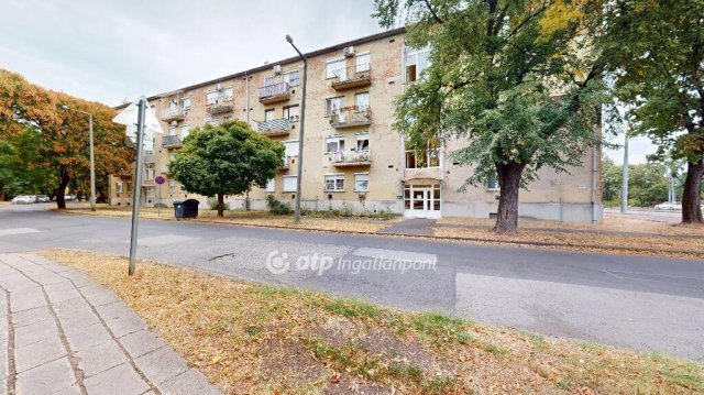 Eladó téglalakás, Miskolcon 22 M Ft, 1 szobás