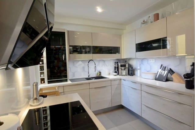 Eladó panellakás, Kecskeméten 66 M Ft, 2 szobás