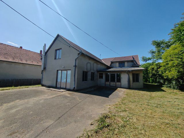 Eladó ipari ingatlan, Törtelen 75 M Ft / költözzbe.hu
