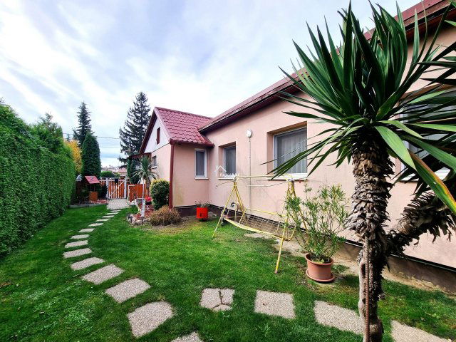 Eladó családi ház, Dunaszigeten 47 M Ft, 2+1 szobás