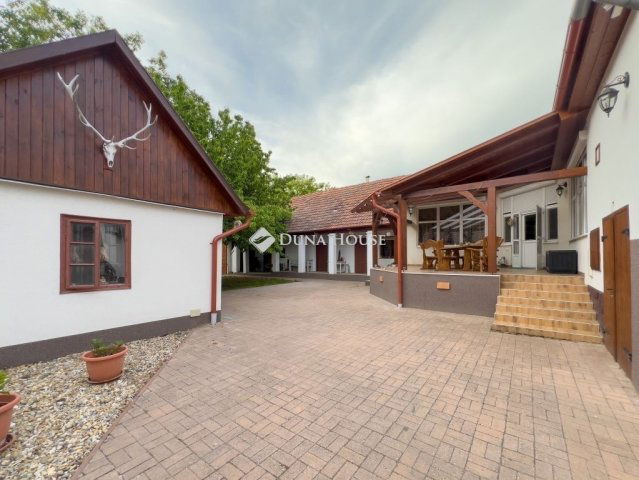 Eladó családi ház, Ceglédbercelen 104.99 M Ft, 3 szobás