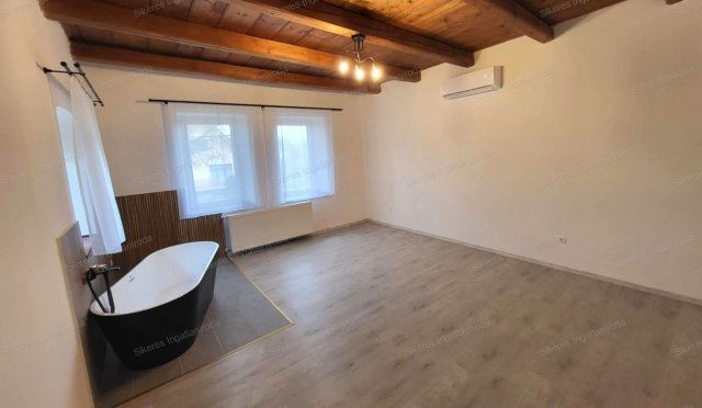 Eladó családi ház, Vértesacsán 79.9 M Ft, 4 szobás