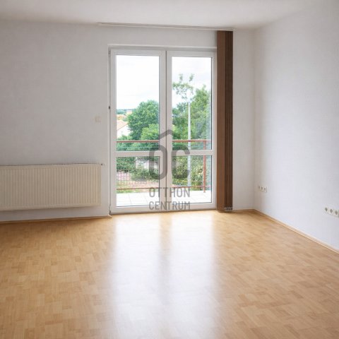 Eladó téglalakás, Mosonmagyaróváron 59 M Ft, 3 szobás