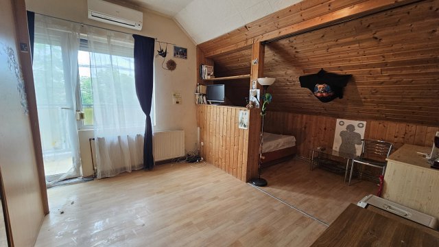 Eladó családi ház, Budaörsön 184.9 M Ft, 5 szobás