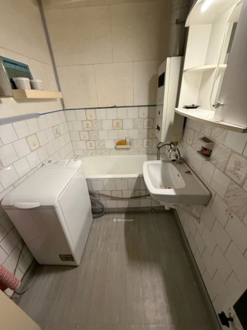 Eladó panellakás, Salgótarjánban 17.7 M Ft, 1+1 szobás