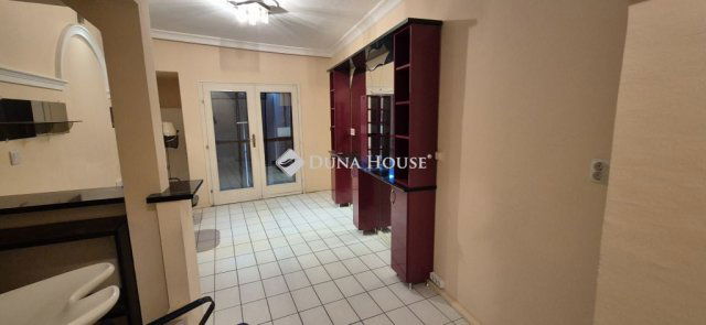 Eladó családi ház, Hódmezővásárhelyen, Széchenyi téren