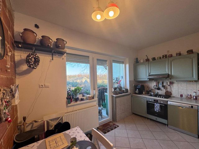 Eladó téglalakás, Zalaszentgróton 44.9 M Ft, 3 szobás