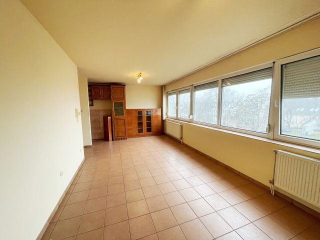 Eladó téglalakás, Nyíregyházán 29.9 M Ft, 1 szobás