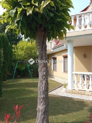 Eladó családi ház, Kehidakustányban 64.4 M Ft, 5 szobás