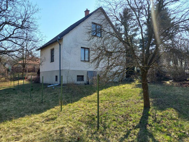 Eladó családi ház, Erdőkertesen 56.9 M Ft, 3 szobás