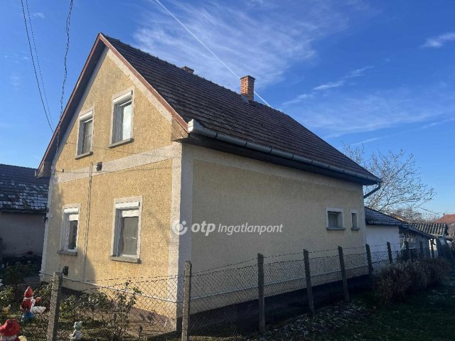Eladó családi ház, Tápiógyörgyén 44.9 M Ft, 3+1 szobás