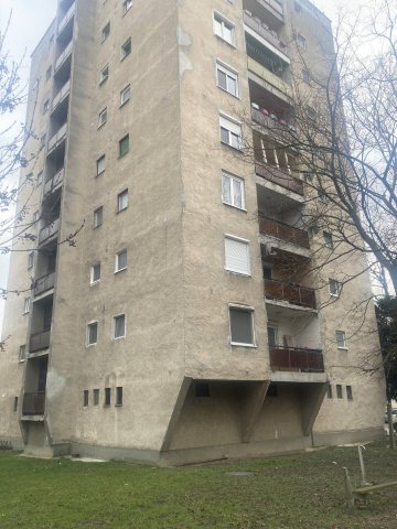 Eladó téglalakás, Nyergesújfaluban 34.9 M Ft, 2 szobás