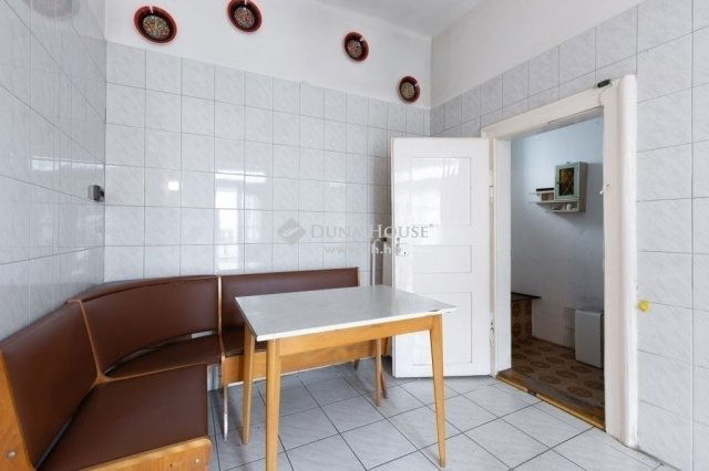 Eladó családi ház, Budapesten, XX. kerületben 116 M Ft, 6 szobás