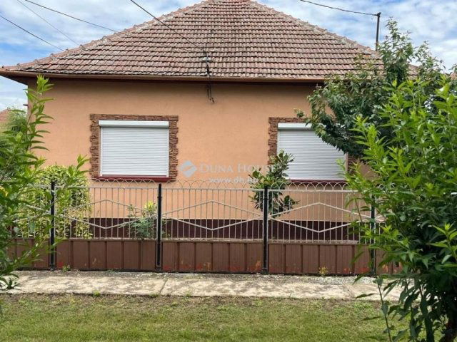 Eladó családi ház, Fábiánsebestyénben 17.9 M Ft, 3 szobás